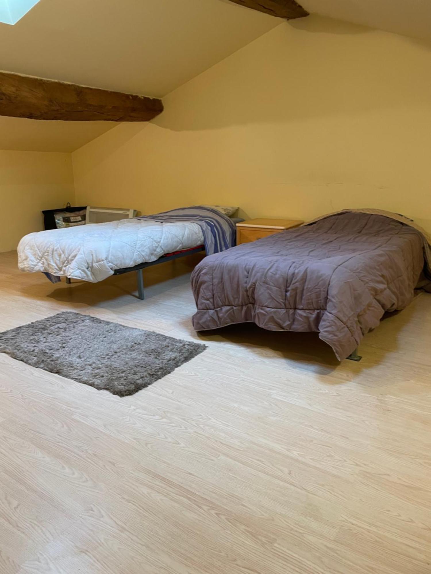 Chambre Simple Proche Aeroport Pusignan Buitenkant foto